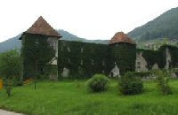 Slovenia, Soteska castle